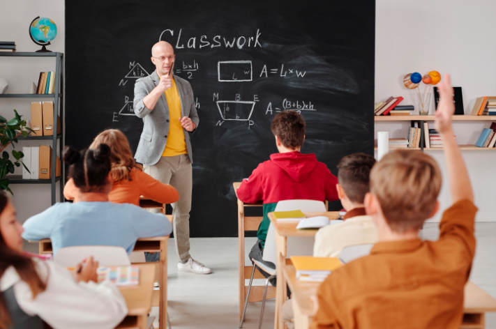 How to Make Your Students Happy and Engaged in the Classroom